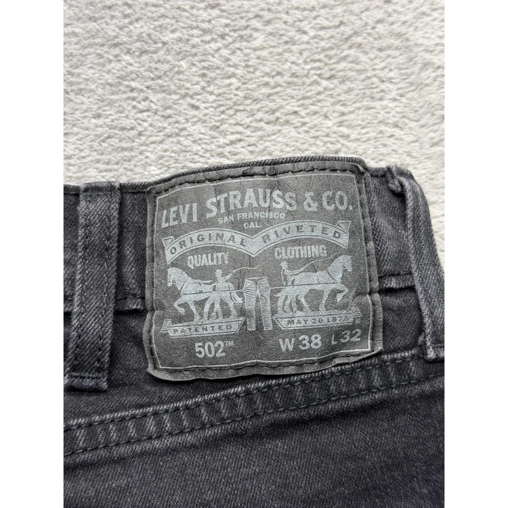 Levis 502 Jeans Mens Measured 37x30 Black Tapered Dark‎ Wash Denim Stretch